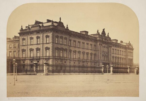 Fenton, Roger, Buckingham Palace, The Old Front