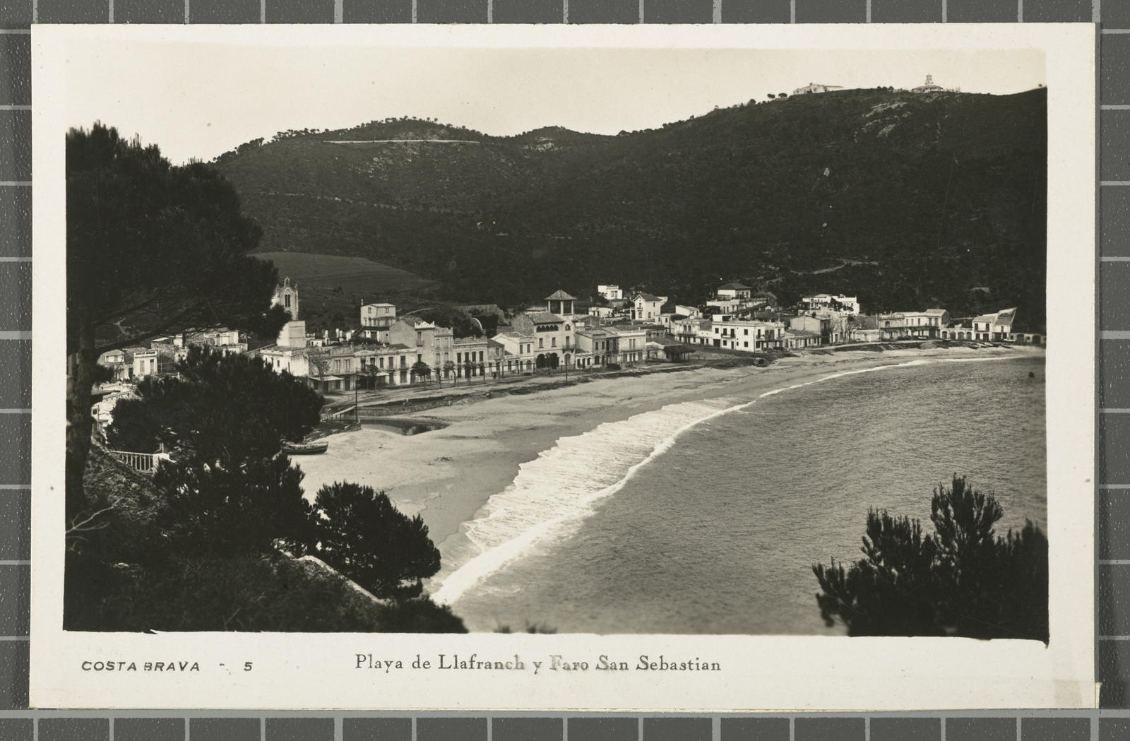 Desconegut, Costa Brava - 5 Playa de Llafranch y Faro San Sebastian