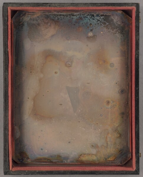 Unknown, [Portrait of an Unidentified man wearing octagonal-shaped glasses]