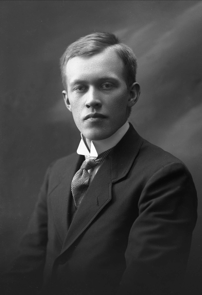 Gustav Borgen, NFB.44740