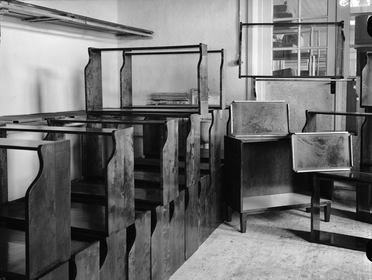 Paul Sandberg, Products made in the new carpentry workshop at Uppsala youth prison, Dag Hammarskjöd road 13