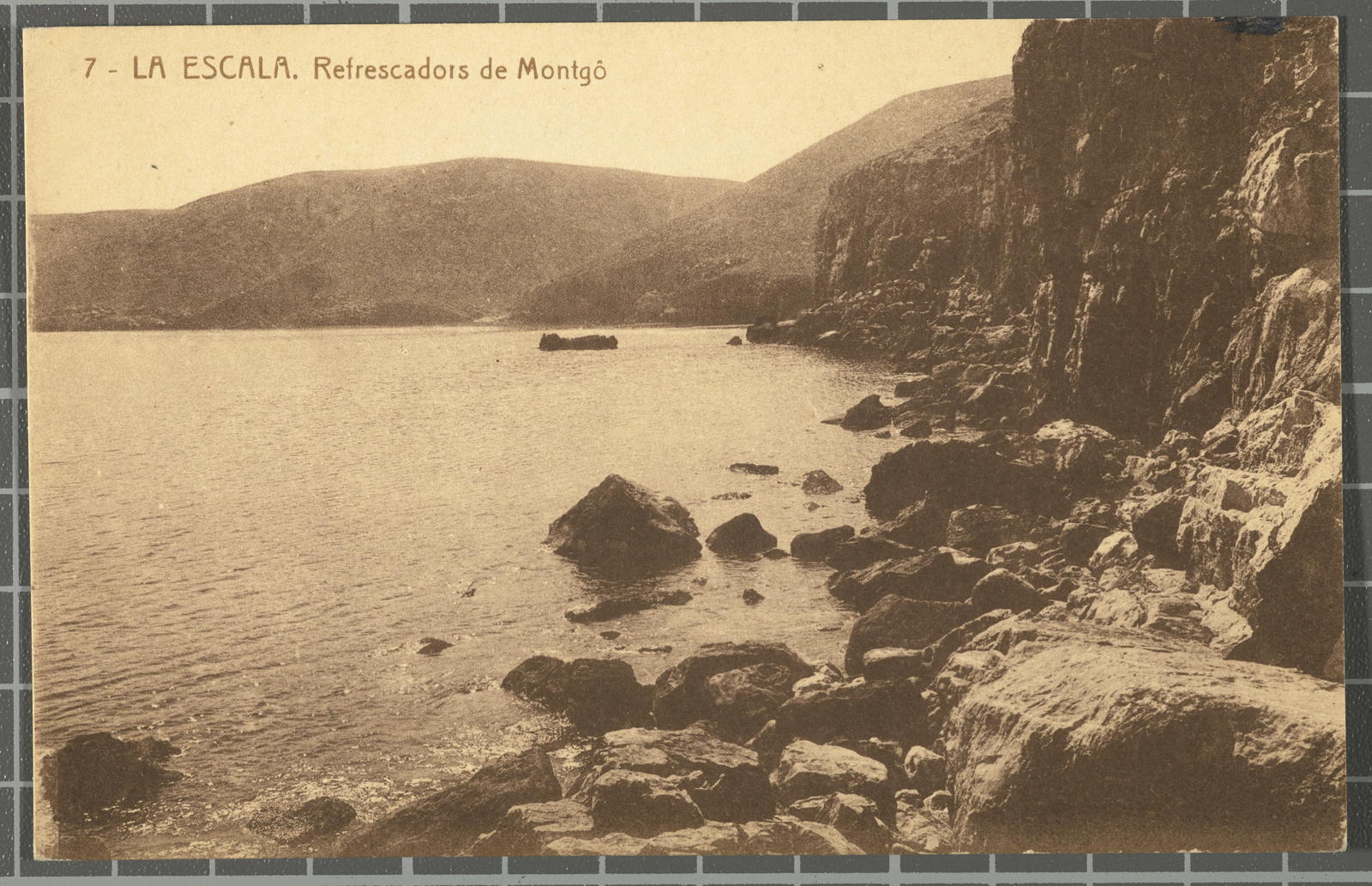 Josep Esquirol Pérez, 7 - La Escala. Refrescadors de Montgó