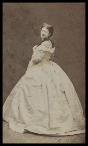Beau, Adolphe, Guy Little Theatrical Photographs