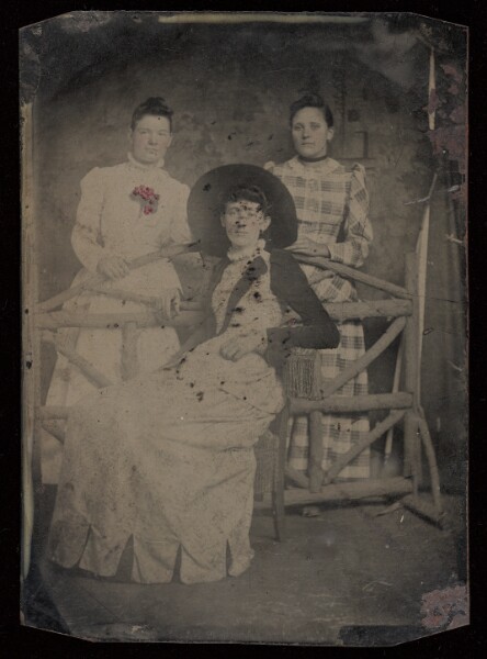 Unknown, [Portrait of Three Women in Long Dresses]