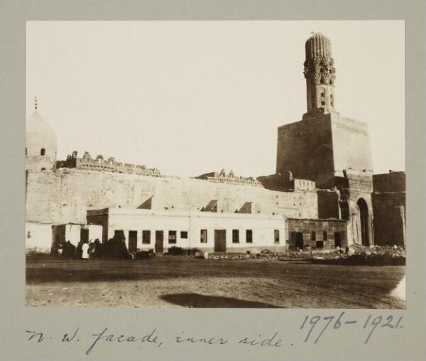 K.A.C. Creswell, Northwest façade from the courtyard of the mosque of al-Hakim, Cairo