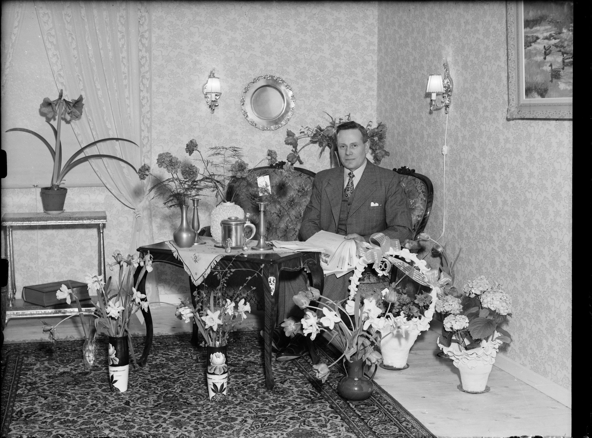 Skötsner-Edhlund, Man i bostadsmiljö, Östhammar, Uppland