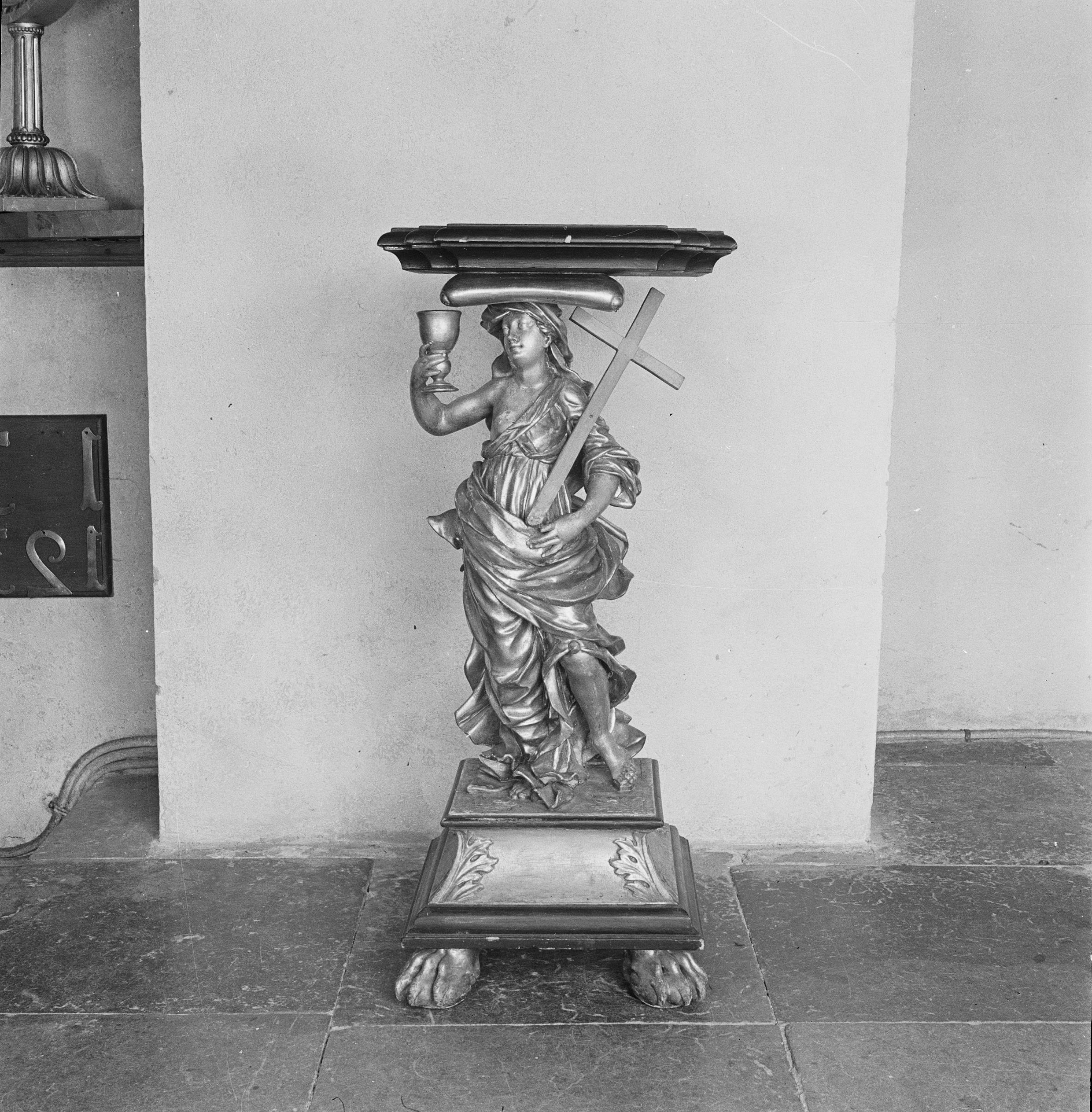 Nils Lagergren, Lovö kyrka