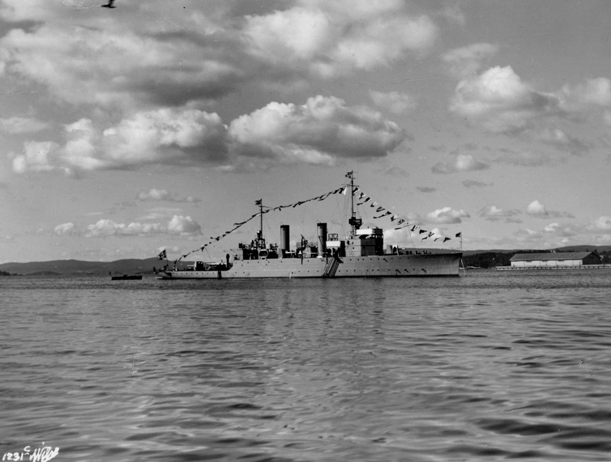 Anders Beer Wilse, Marinen