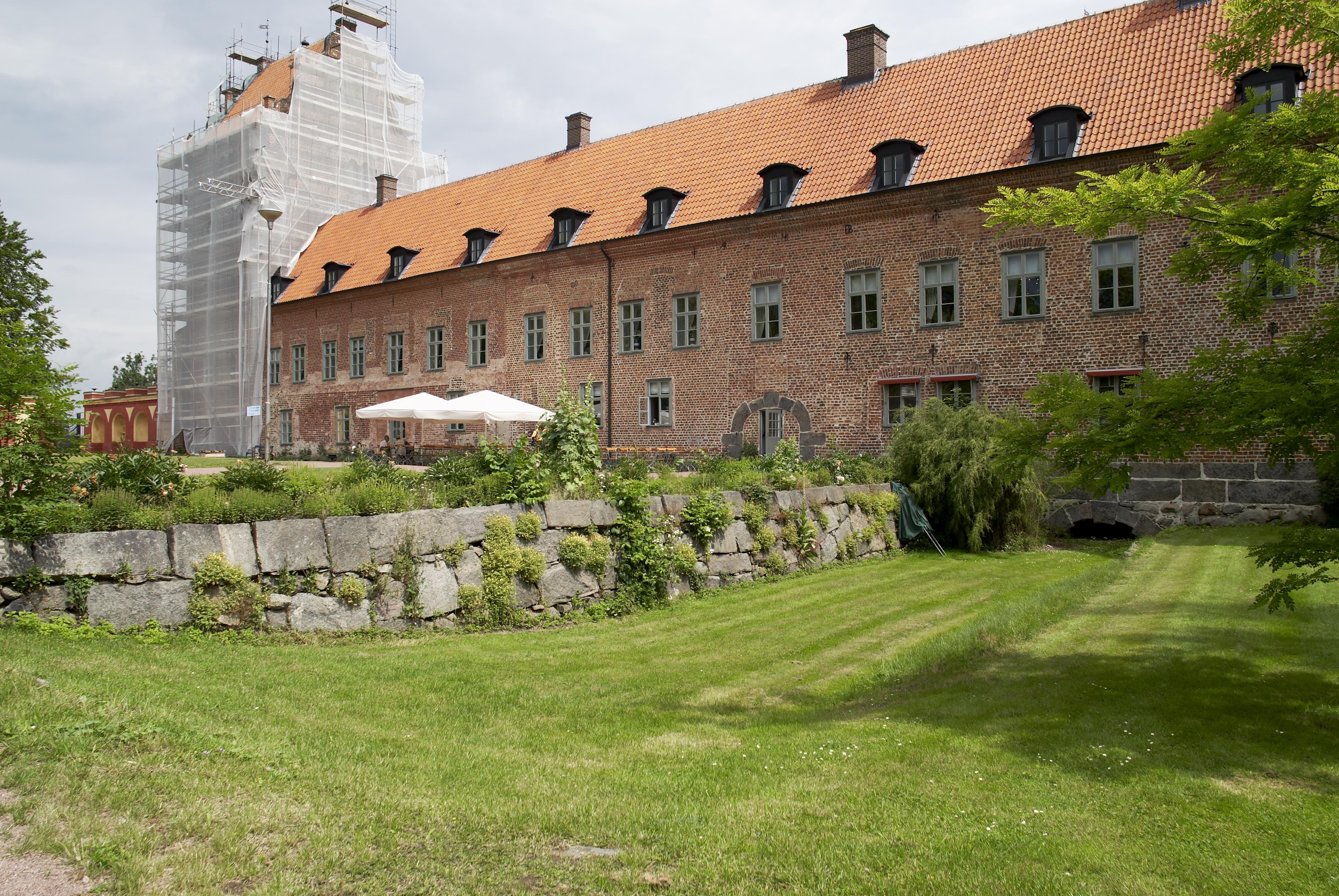 Bengt A Lundberg, Bäckaskogs slott