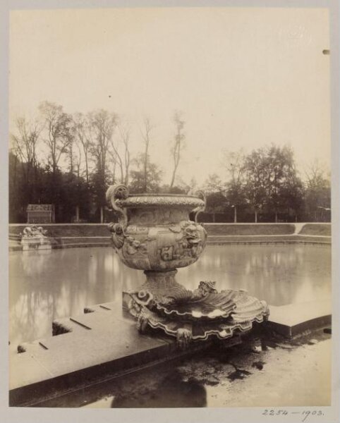 Atget, Jean-Eugène-Auguste, Basin de Neptune, Versailles, France