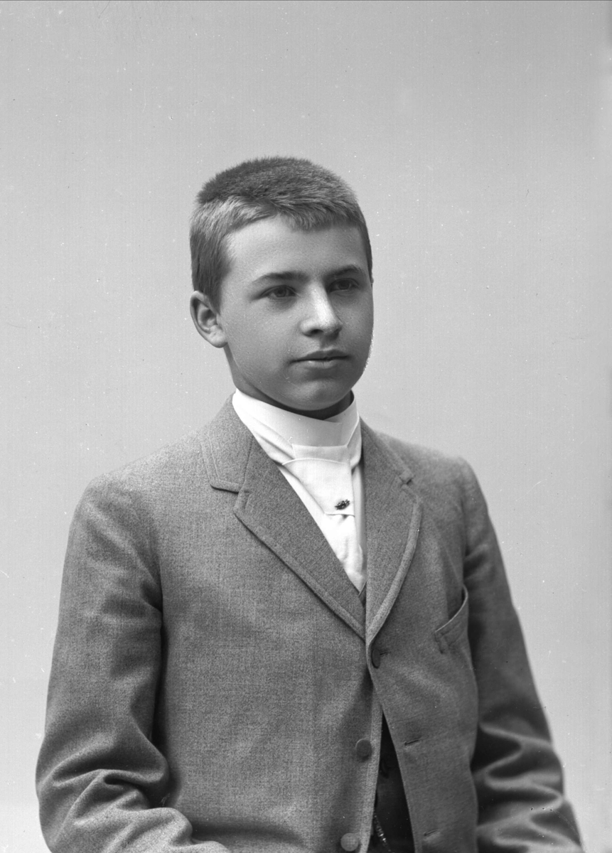 Gustav Borgen, NFB.36633