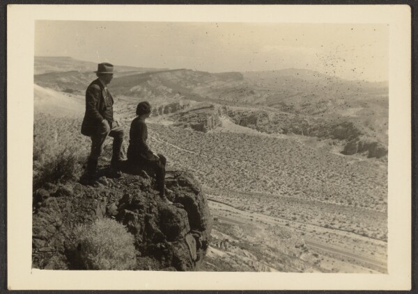 Louis Fleckenstein, [Couple in Desert Landscape]