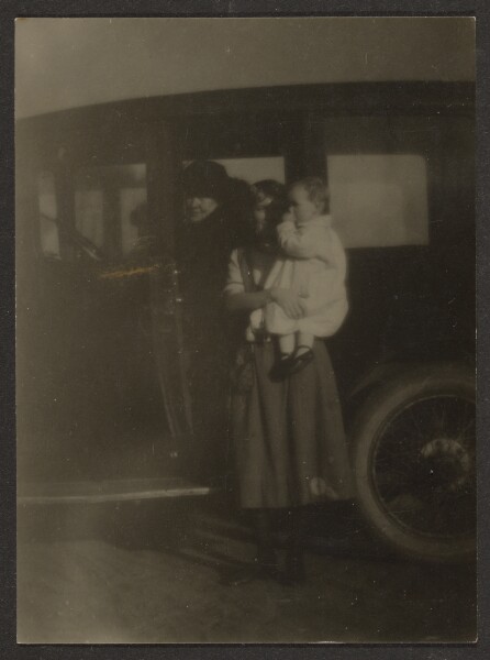 Louis Fleckenstein, [Family with Car]