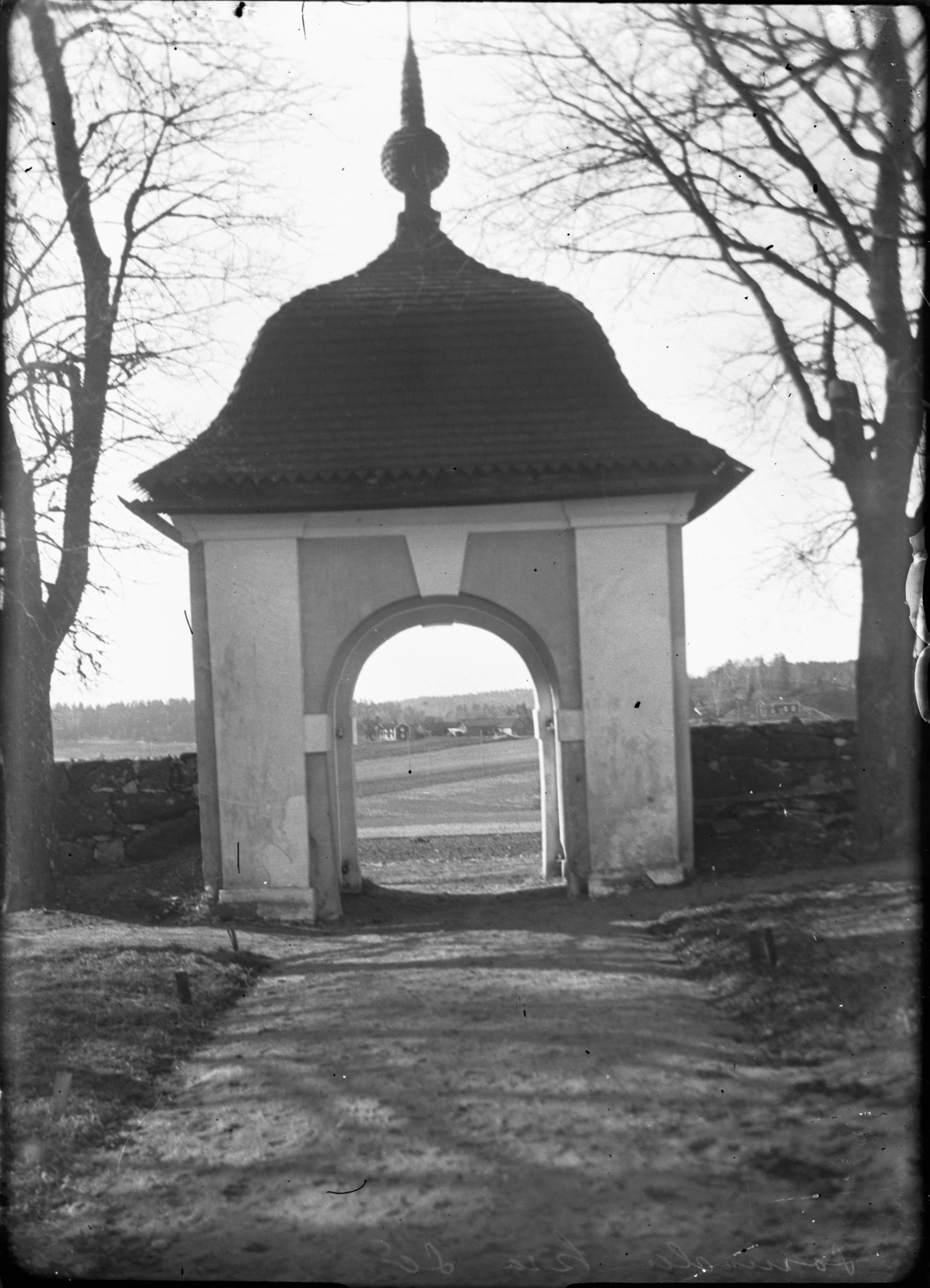 Bertil Waldén, Sorunda kyrka
