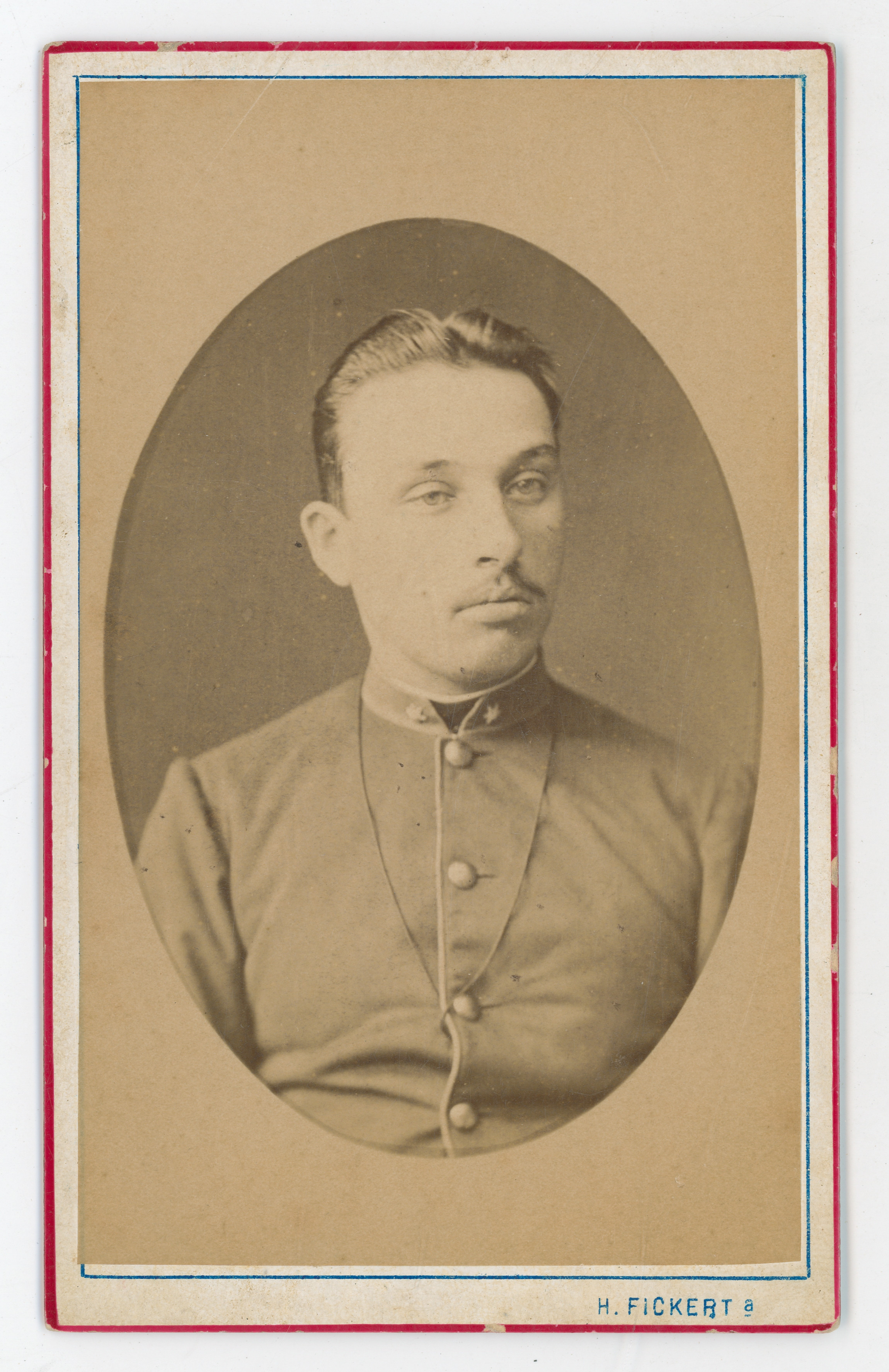 Herman Fickert, Niži oficir