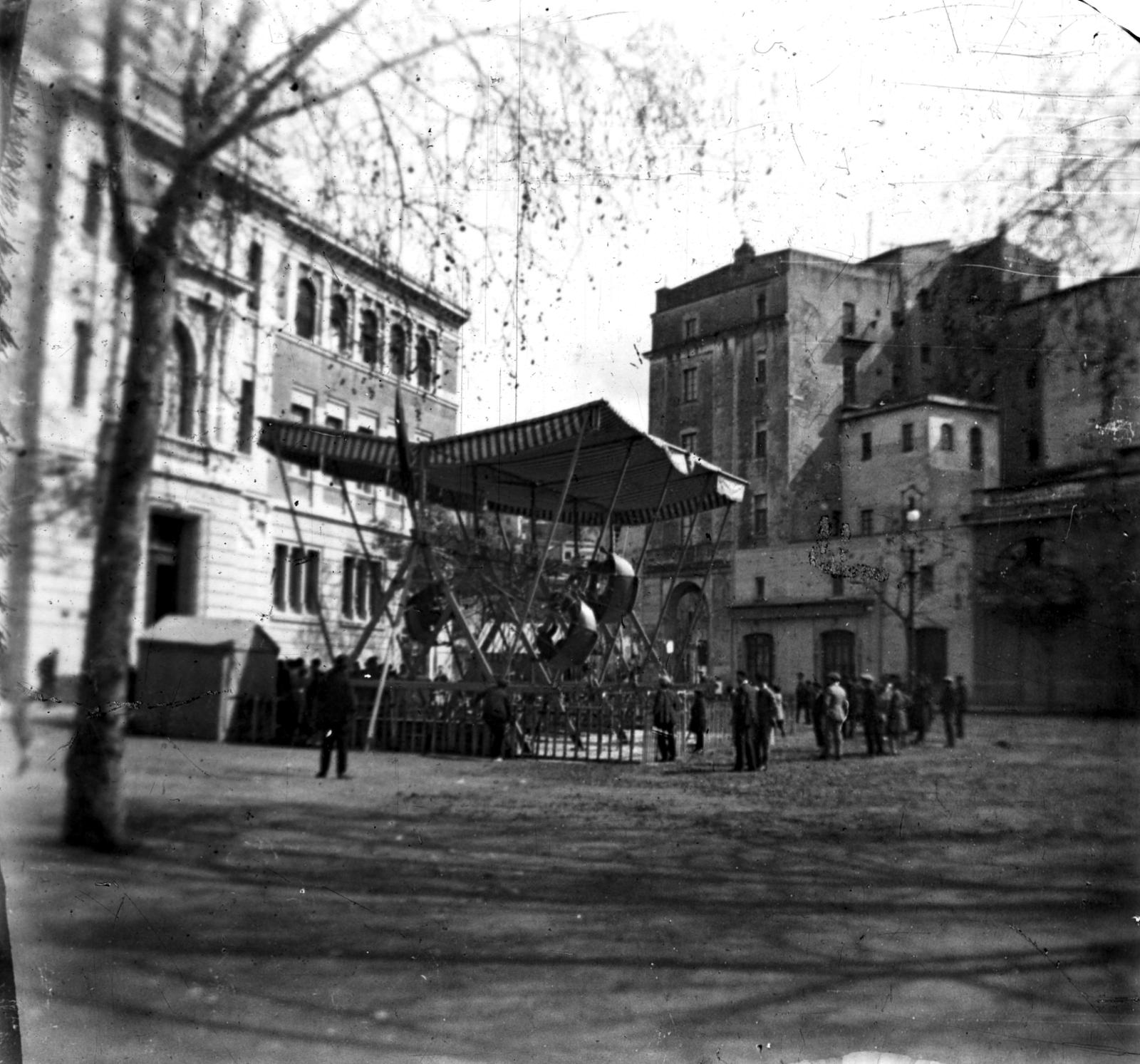 Desconegut, [Atracció de les barques]