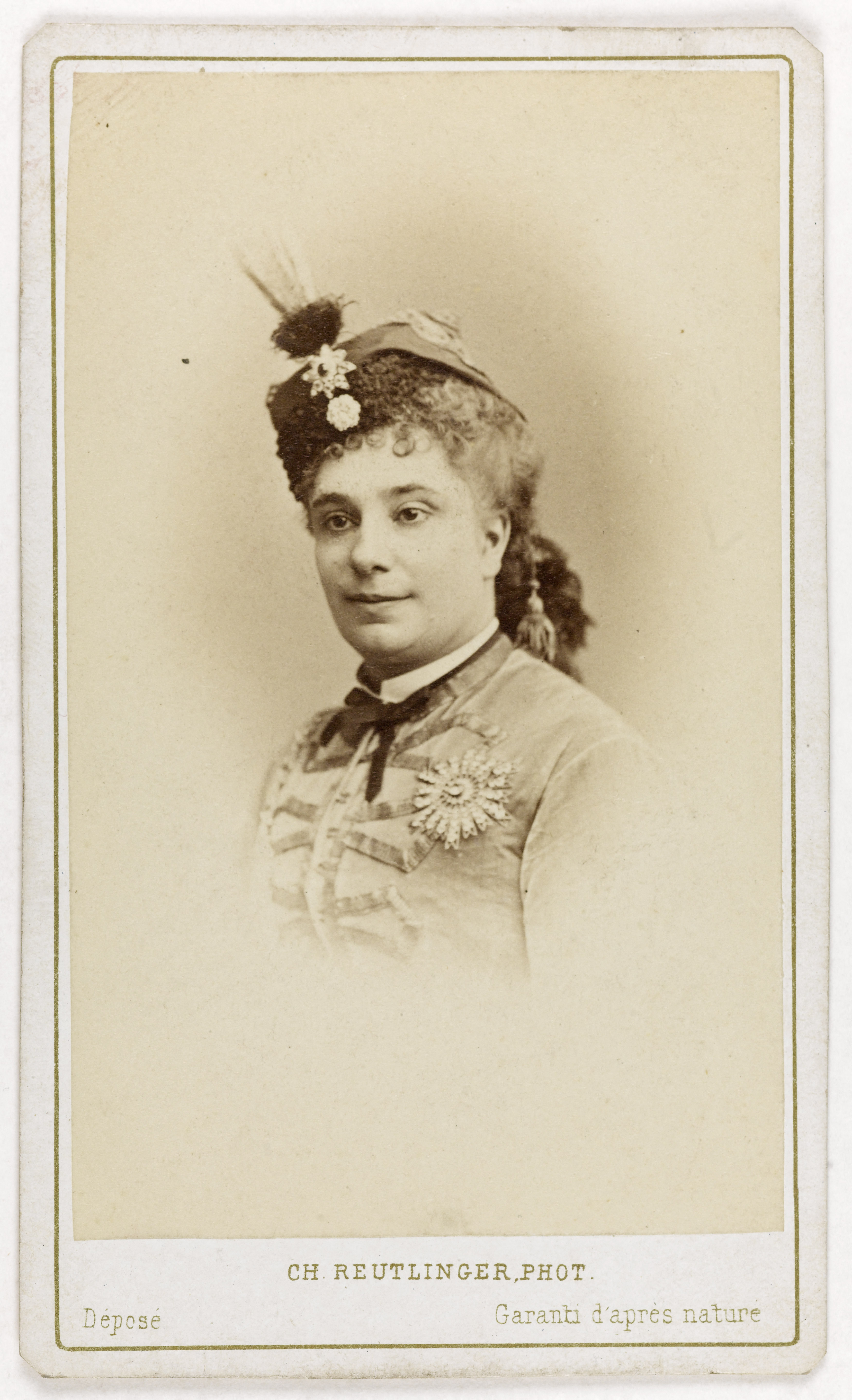 Charles Reutlinger, Portrait de Delphine Ugalde (1829-1910), (née Gabrielle Delphine Elisabeth Beaucé, épouse Ugalde, puis Varcollier), chanteuse lyrique, directrice de théâtre
