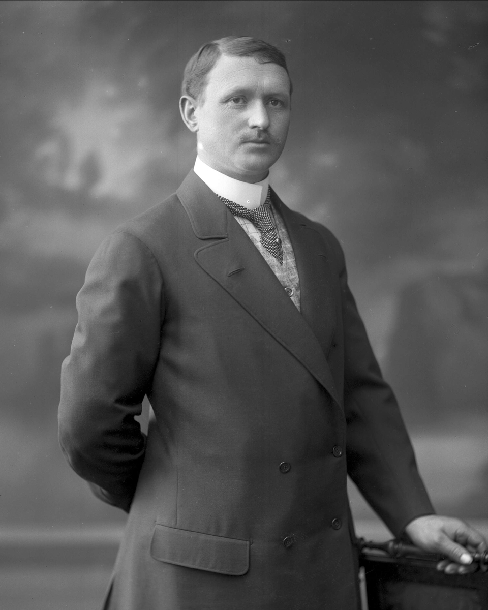 Gustav Borgen, NFB.19135