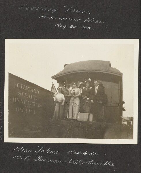Unknown, [Leaving Town — Menomonie Wisc.]