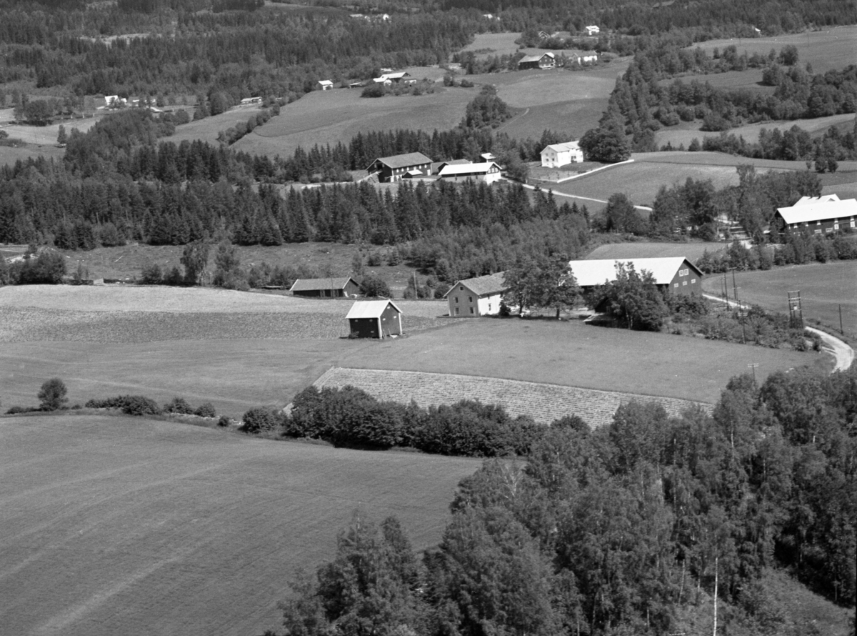 Widerøes Flyveselskap A/S, Flyfoto ukjent (Holstad) sted.