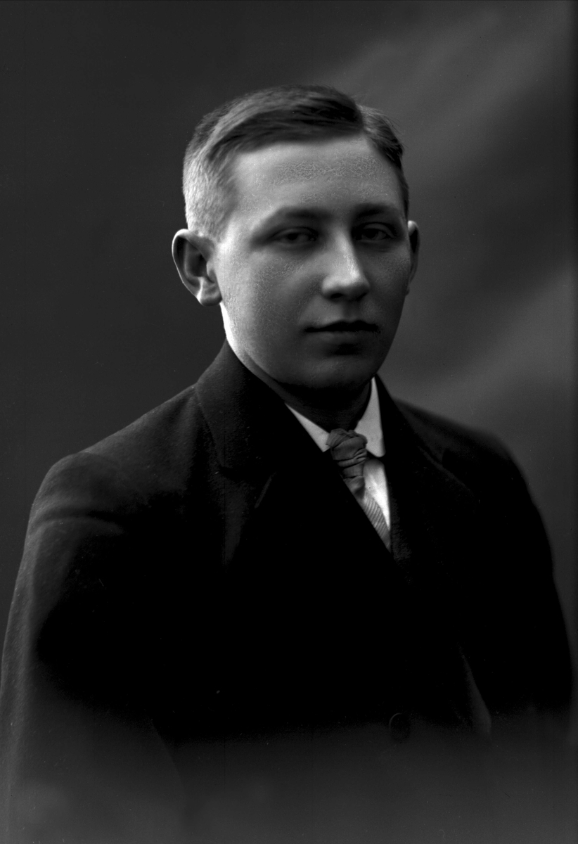 Gustav Borgen, NFB.22303