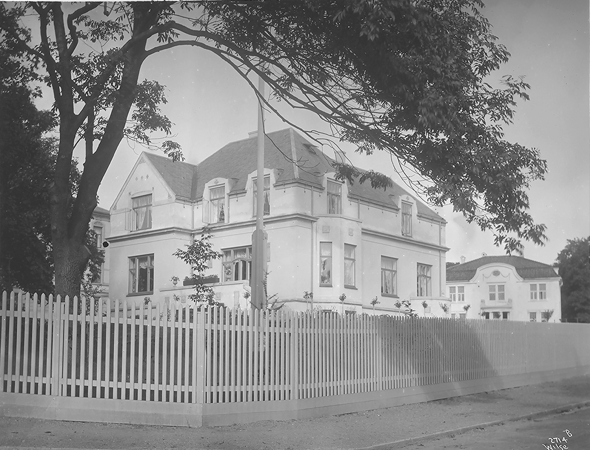 Anders Beer Wilse, Prot: Edv. Larsens Villa