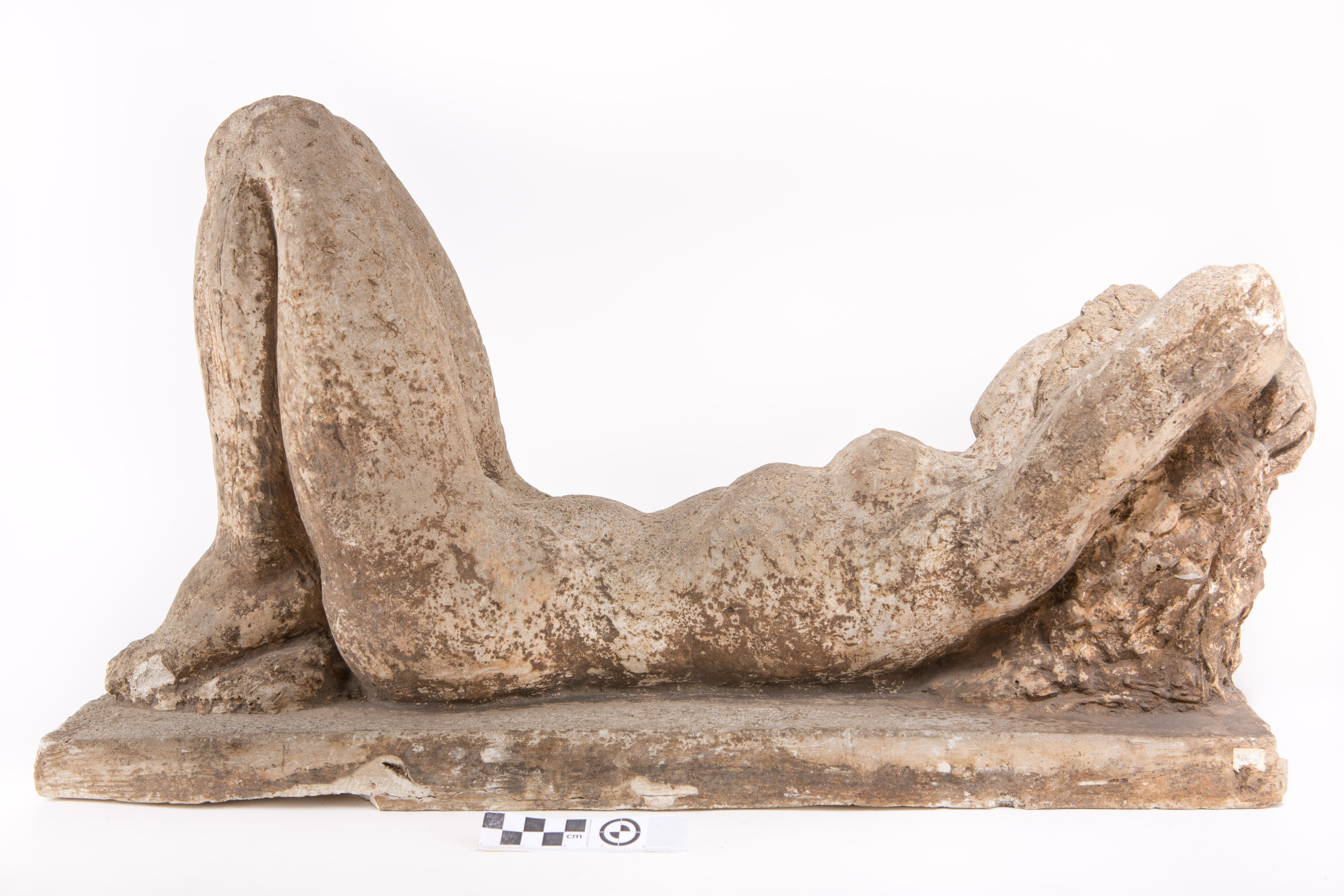Anton (autor) Starkopf, recumbent female figure