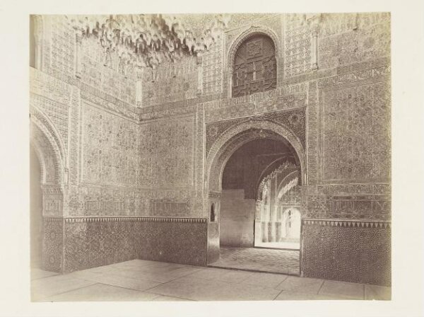 Unknown, Interior of the Sala de las Dos Hermanas. Entrance gate