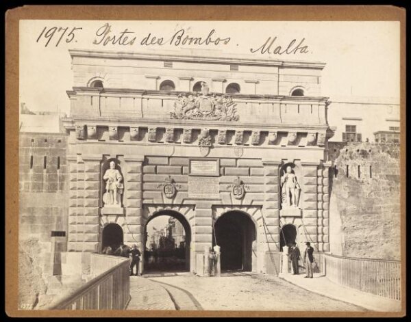 Francis Frith, Portes des Bombos.  Malta