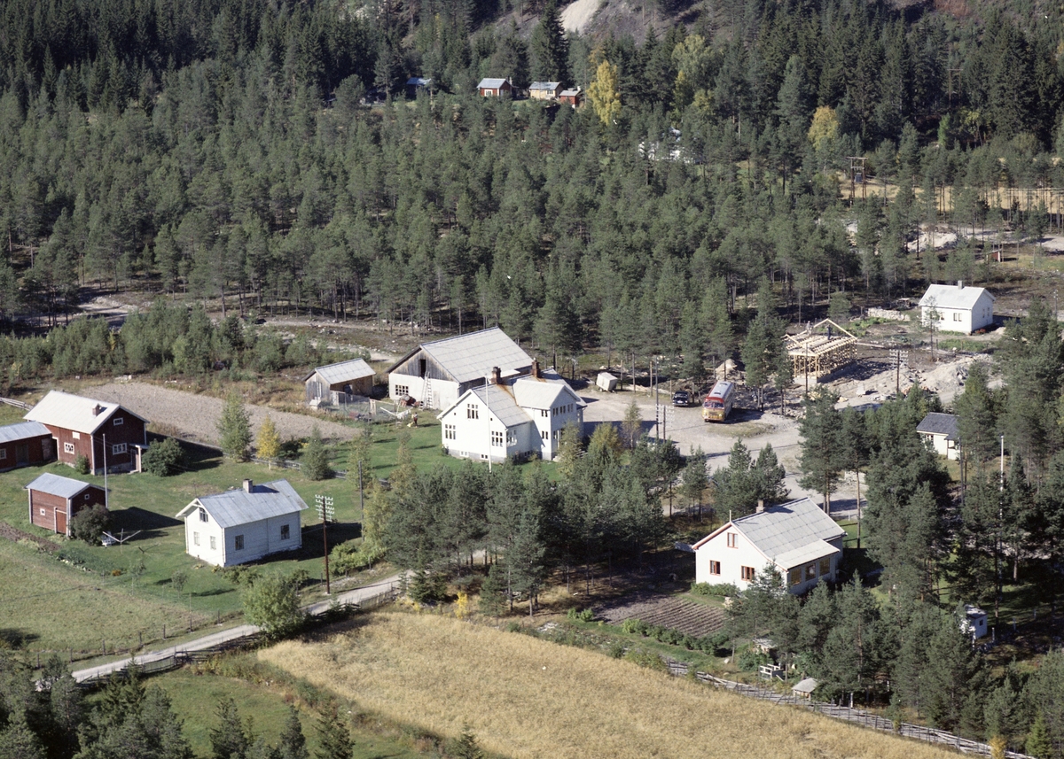 Widerøes Flyveselskap A/S, Bebyggelse