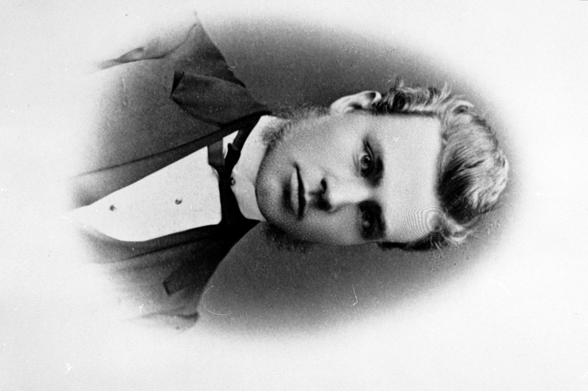 Anno Domkirkeodden, Portrett, prest Reinert Svendsen, Veldre, Ringsaker.