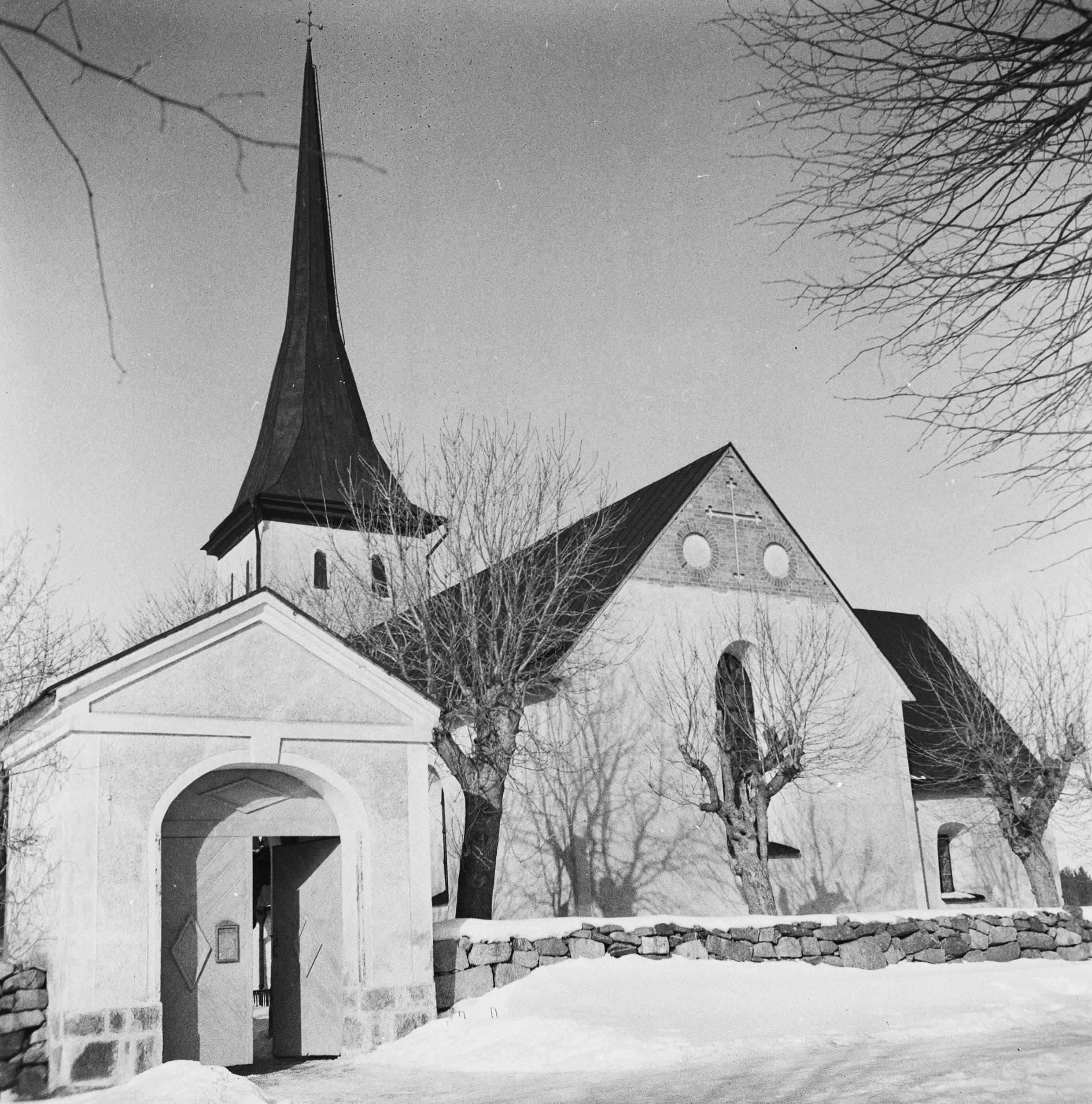 Nils Lagergren, Sånga kyrka