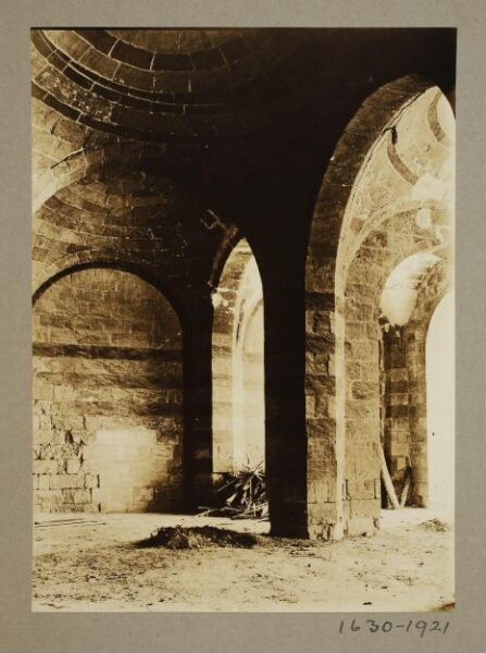 K.A.C. Creswell, Interior of the mosque of Mamluk Sultan Qansuh al-Ghawri (al-Manshiyya), Cairo