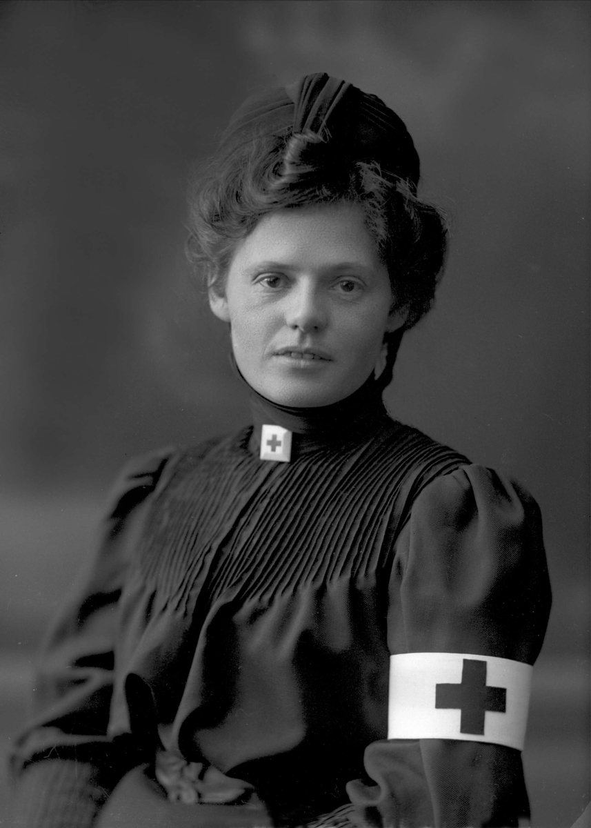Gustav Borgen, Portrett, sykepleier, frøken Louise Blom.