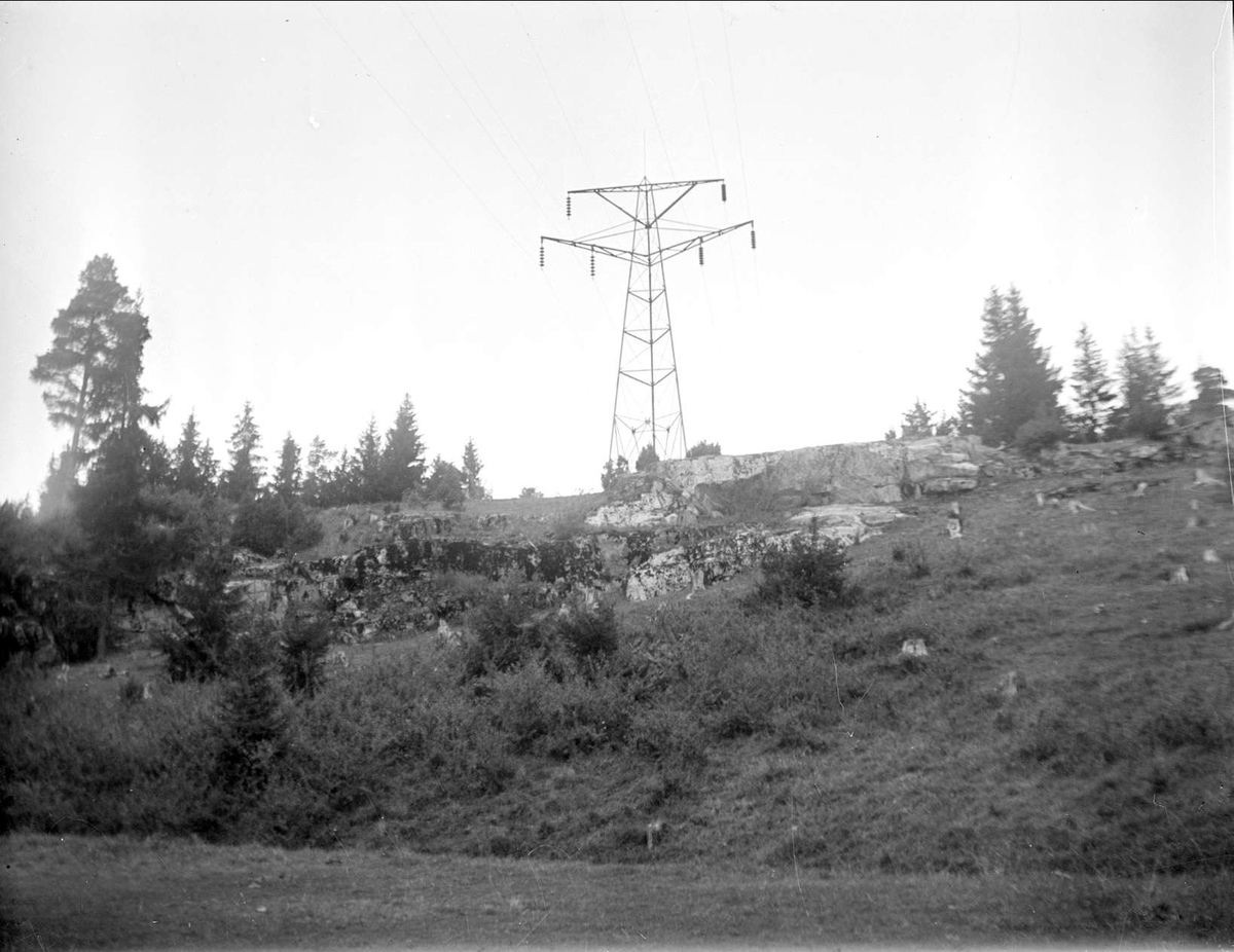 August Fredrik Schagerström, Berghäll vid Taxnäs, Fröslunda socken, Uppland september 1915