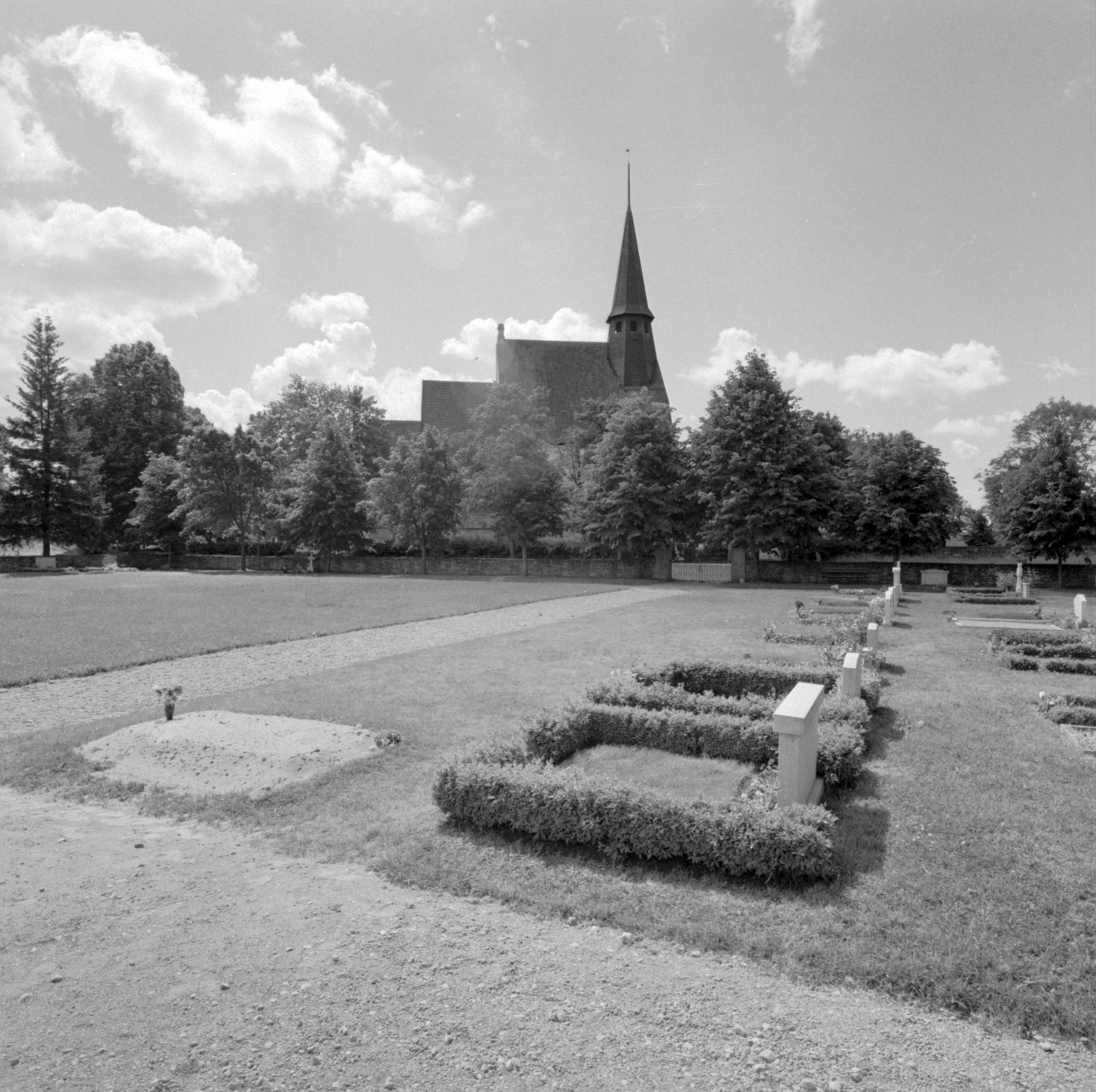 Nils Lagergren, Kräklingbo kyrka