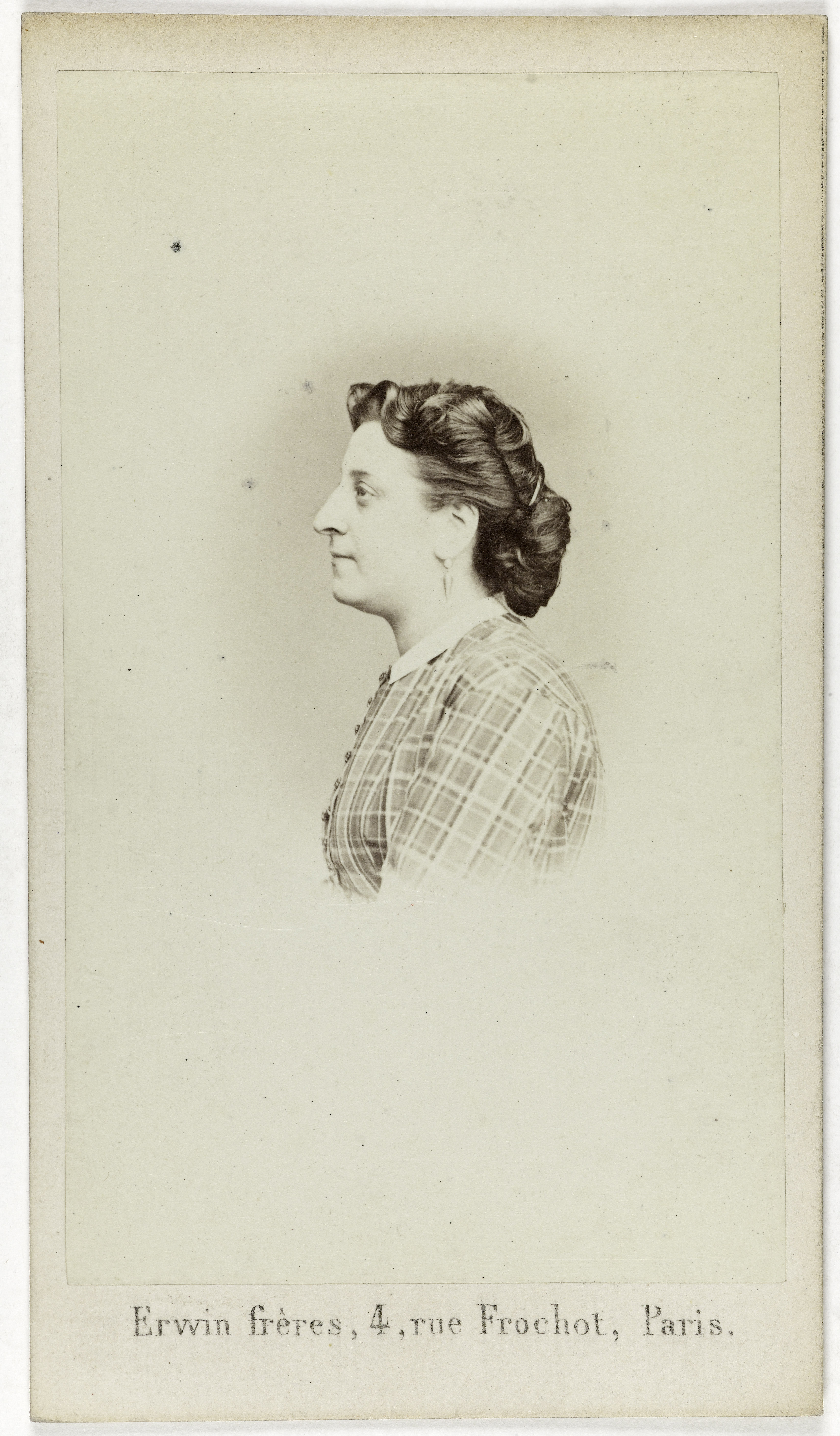 Erwin & Ernest Hanfstaengl, Portrait de Clarisse Midroy, dite Clarisse Miroy, actrice de théâtre entre 1840 et 1861.