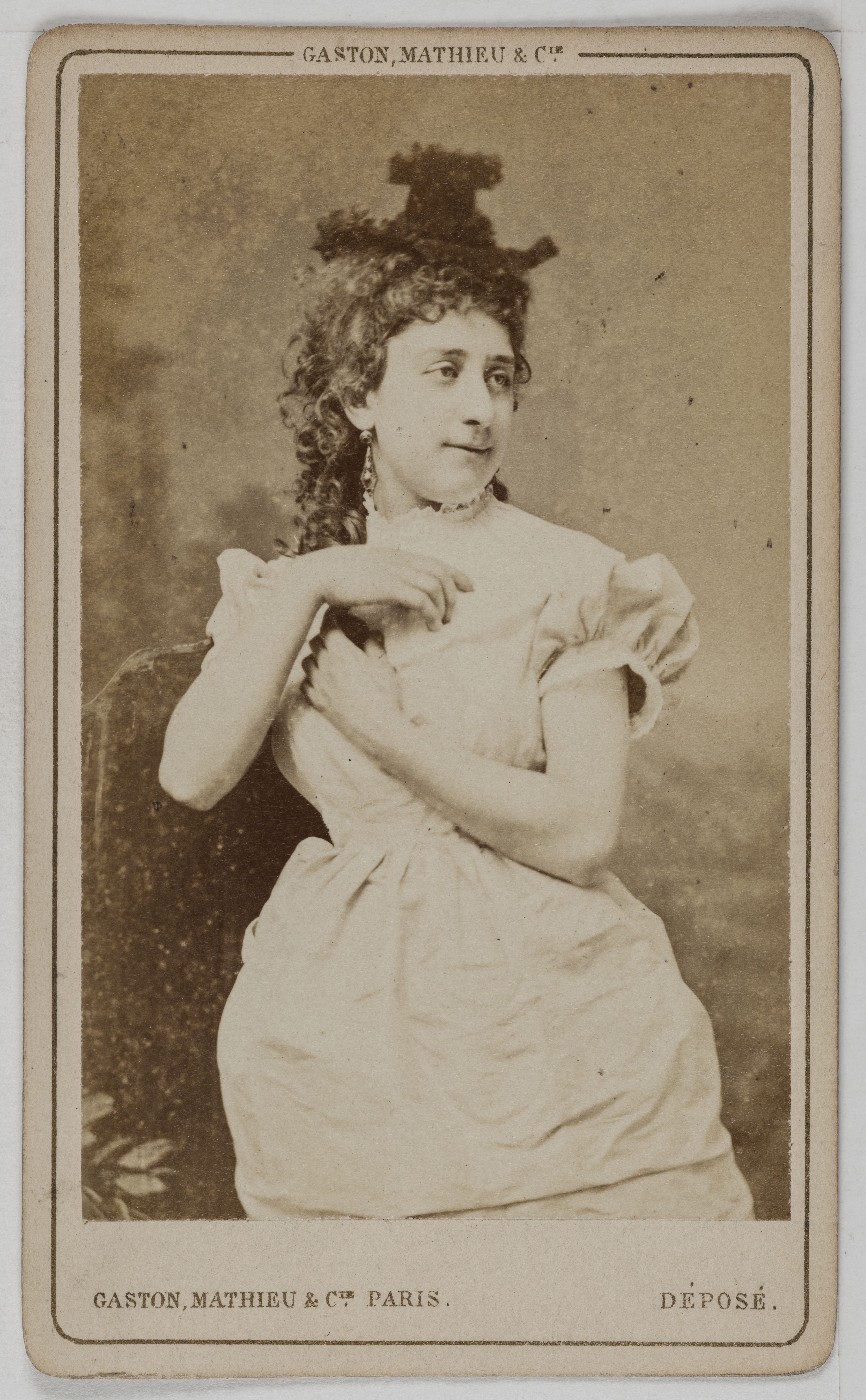 Mathieu & Cie Gaston, Portrait de Lyod, (actrice)