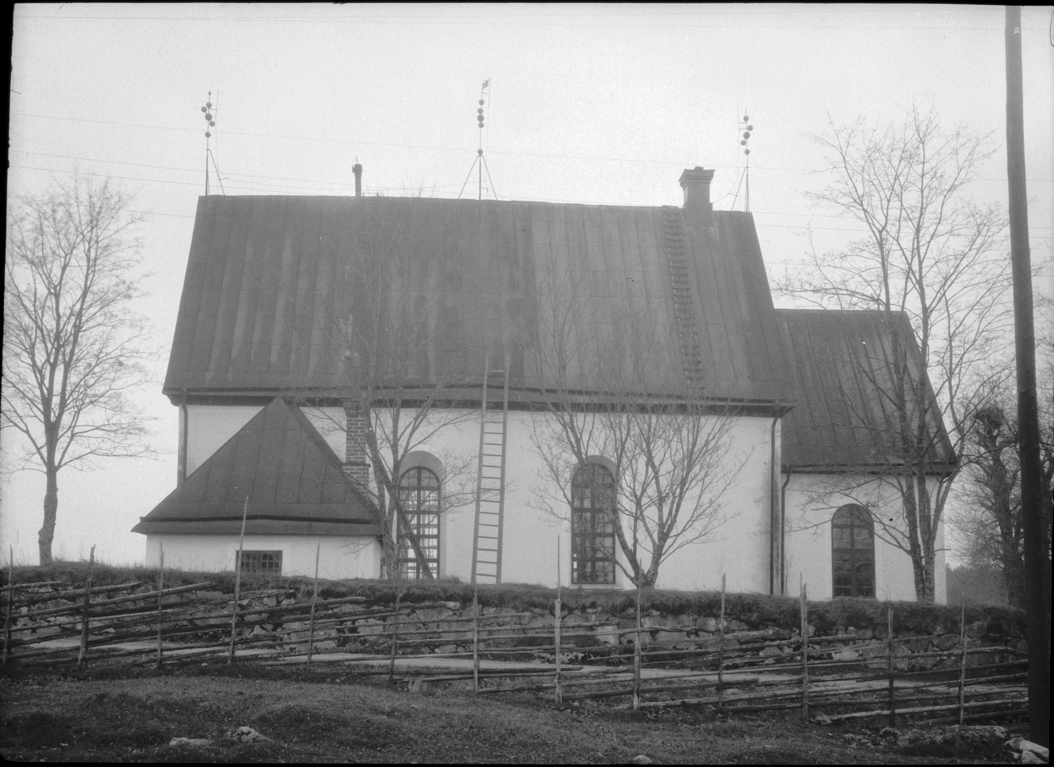 Bertil Berthelson, Idenors kyrka