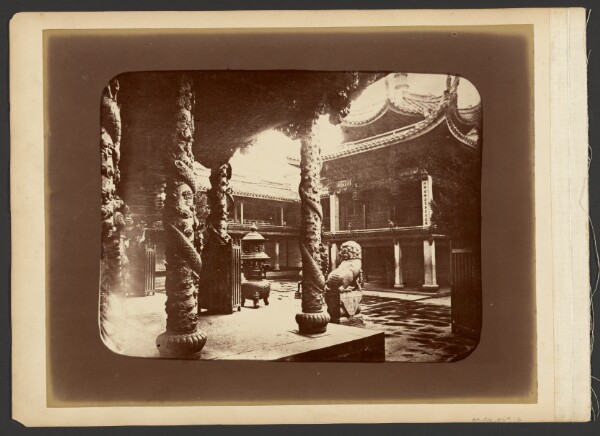 John Thomson, [The Fukien Temple, Ningpo]