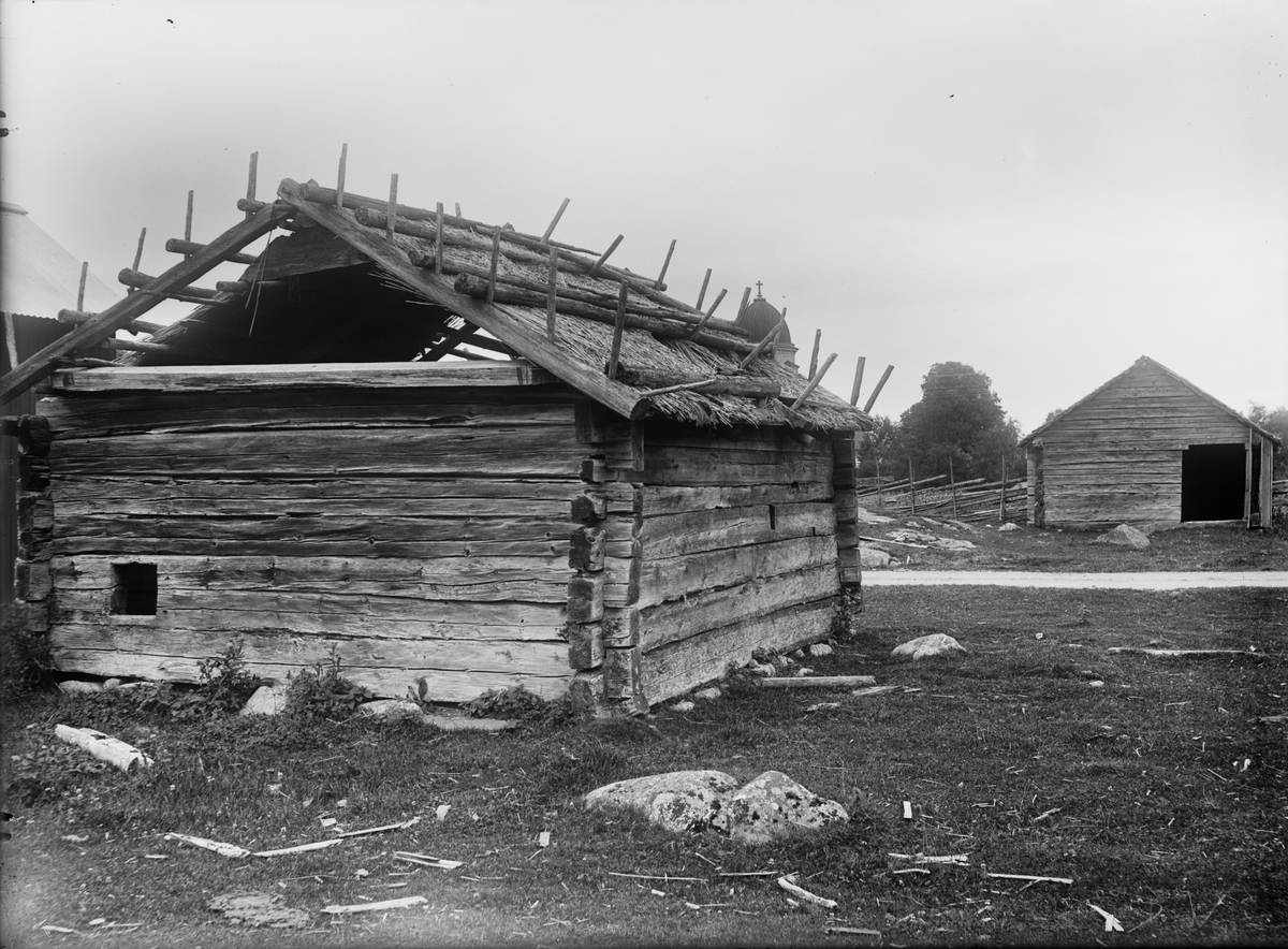 Paul Sandberg, Kyrkstall i Hållnäs socken, Uppland, sannolikt 1930-tal