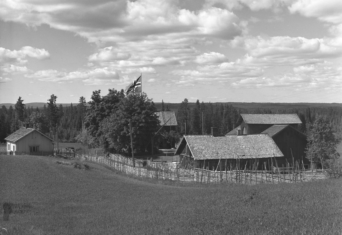 Anno Domkirkeodden, EKSTR: GARDSTUN, BAKKEN NEDRE, LØTEN. BILDE IKKE FUNNET I LØTENBØKENE.