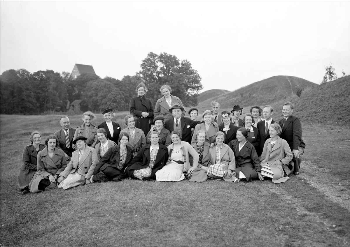 Paul Sandberg, Groups of Old Uppsala mounds, Old Uppsala, Uppland