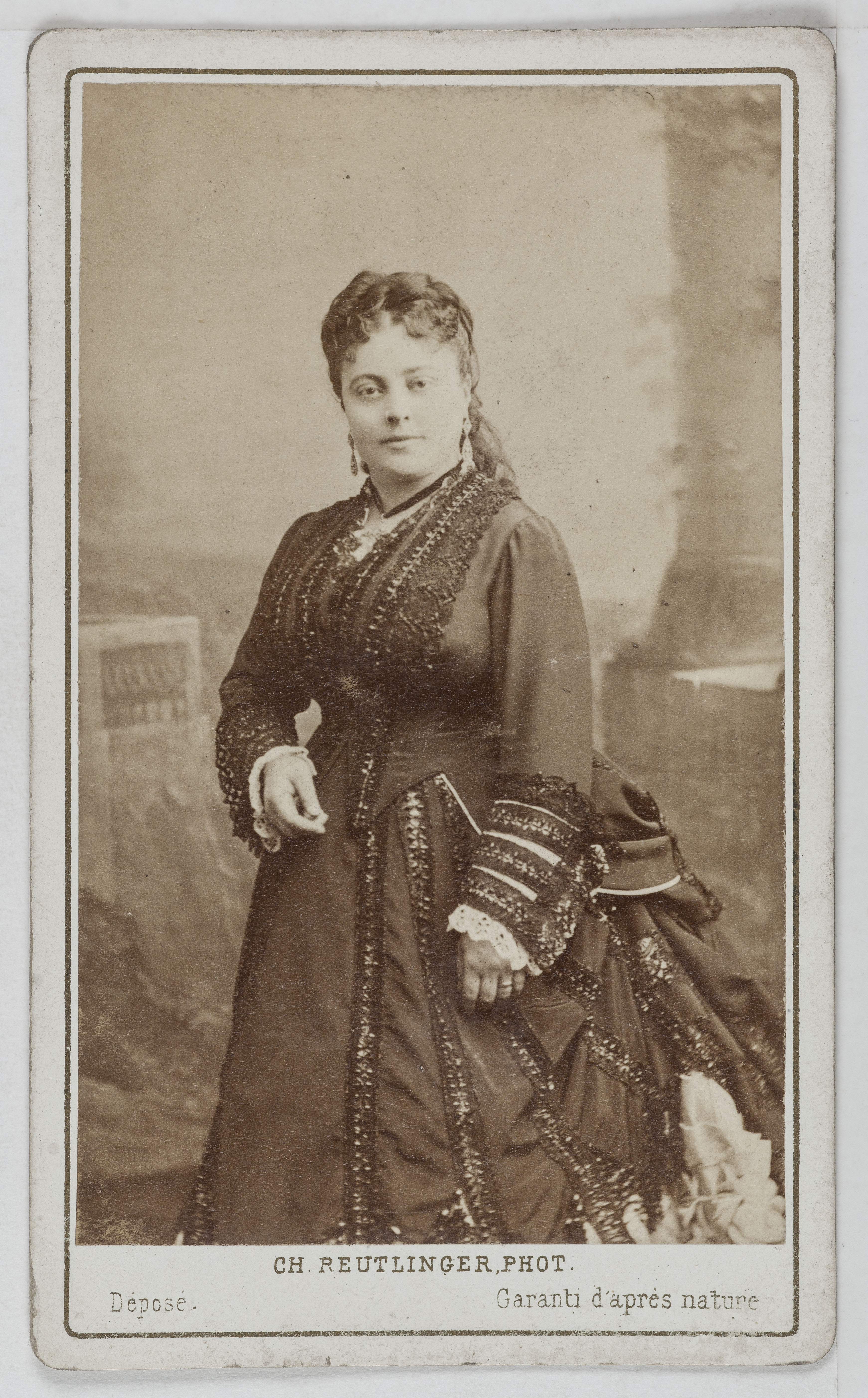 Charles Reutlinger, Portrait de Claire Othon, actrice de théâtre entre 1865 et 1892.