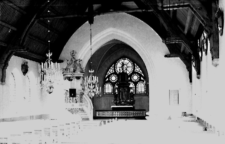 AB Flygtrafik, Interiör av Skagershults kyrka, Hasselfors. Bilden tagen för vykort.