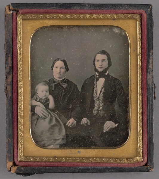 Unknown, [Portrait of a Family]