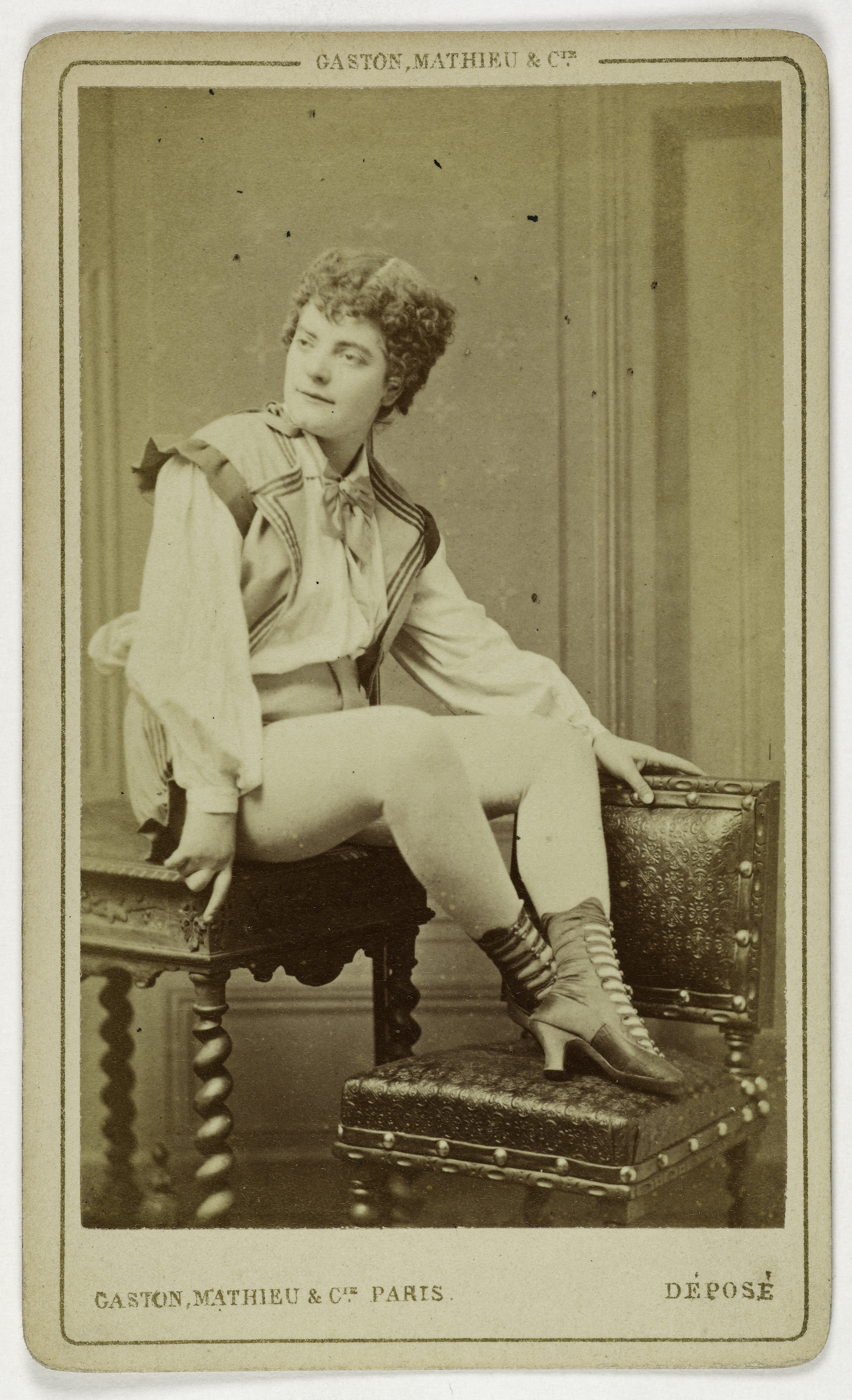 Mathieu & Cie Gaston, Portrait de H. Julia, actrice