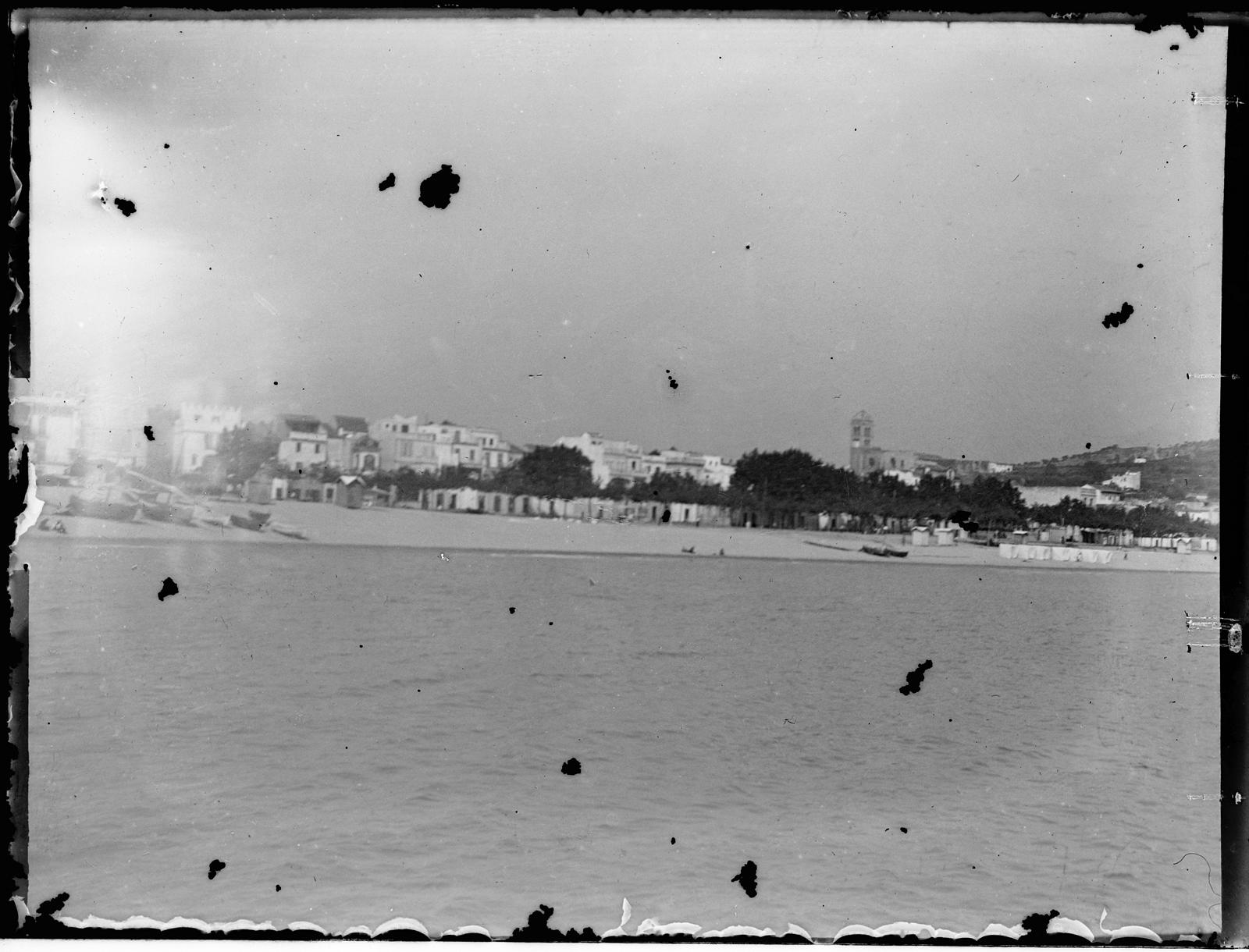 Desconegut, [Platja del Canadell]