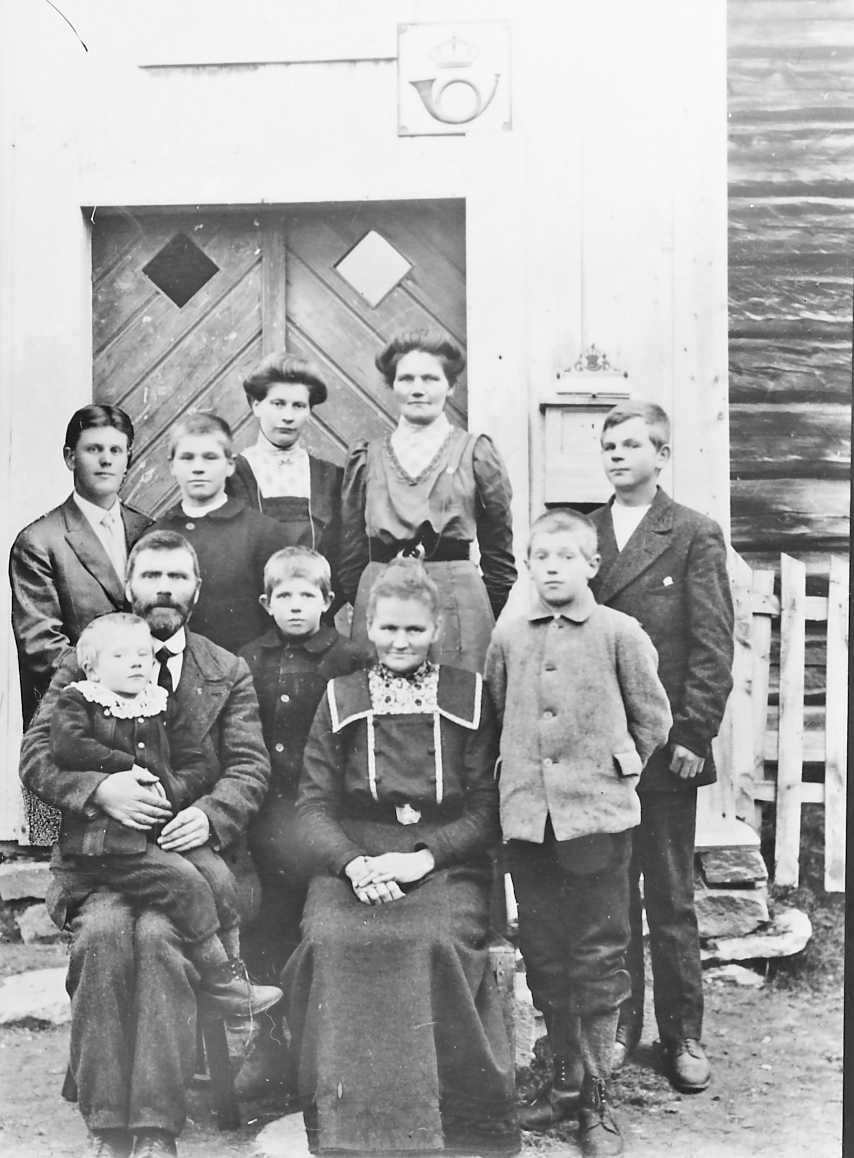 Peder J. Bredalslien, Familiebilde