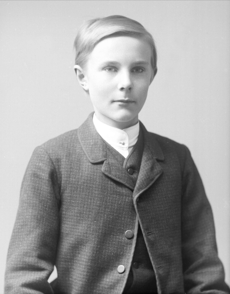 Gustav Borgen, NFB.34313